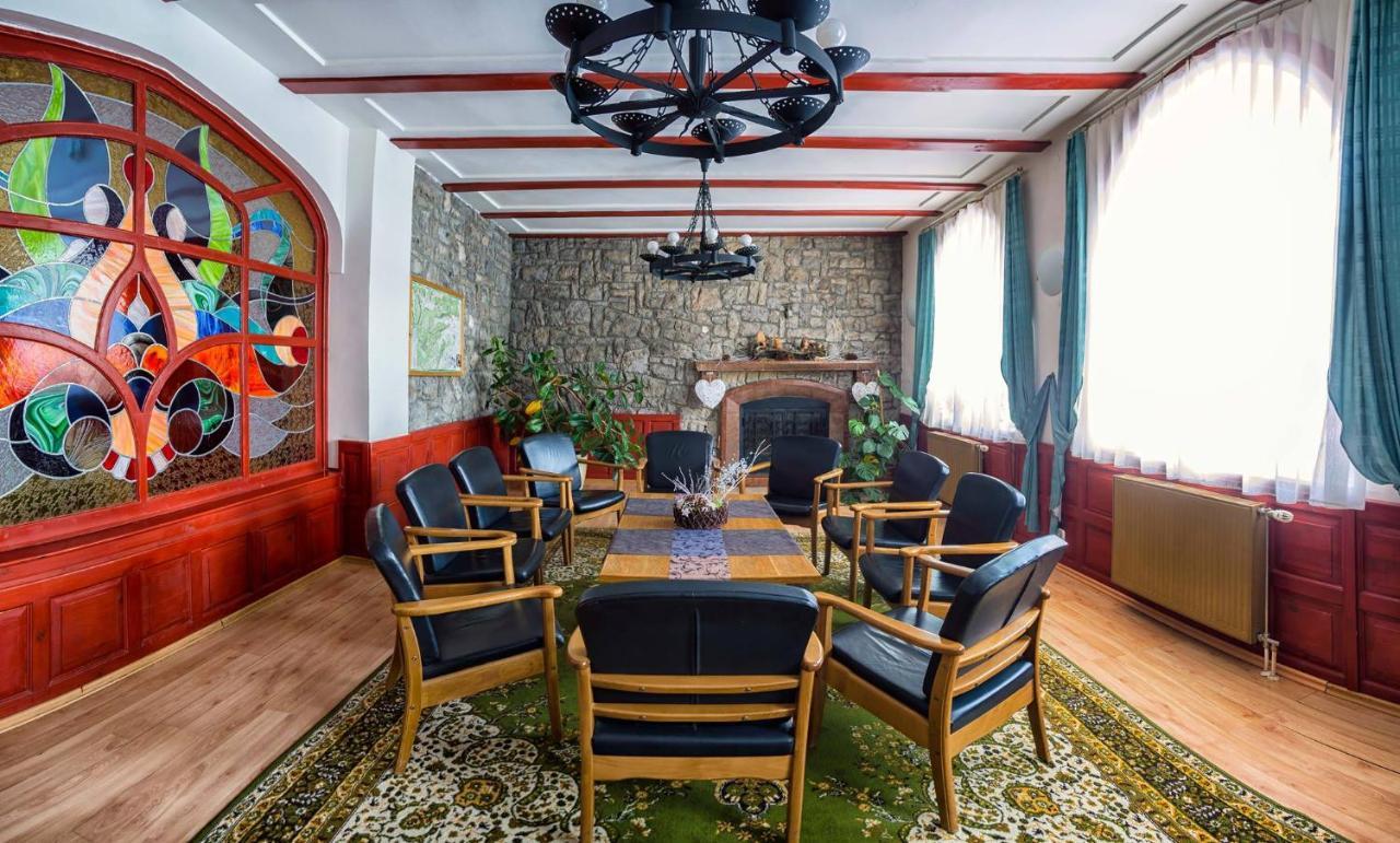 Tengerszem Hotel Es Etterem Josvafo Ngoại thất bức ảnh